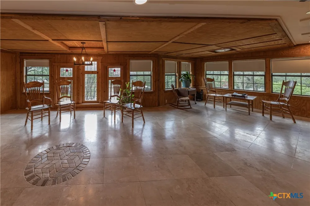 1645 Agarita Drive Fischer, TX 78623