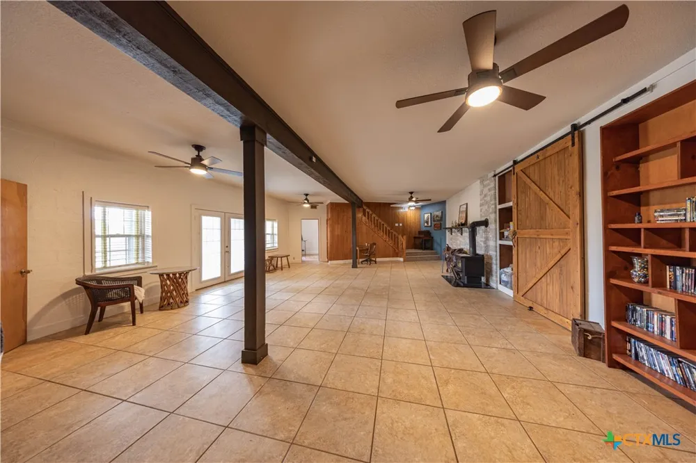 1645 Agarita Drive Fischer, TX 78623