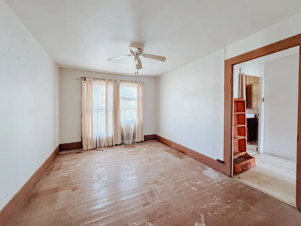 305 3rd Street Coolidge, TX 76693