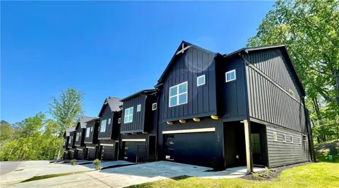 112 Waterview Court