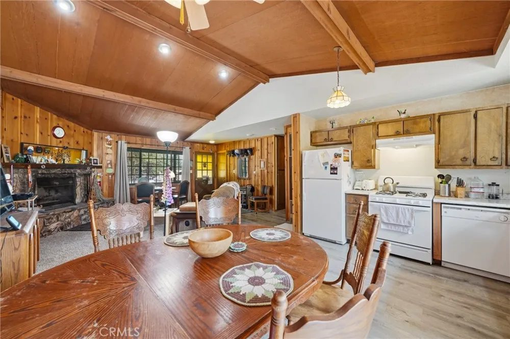 41869 Brownie Lane Big Bear Lake, CA 92315