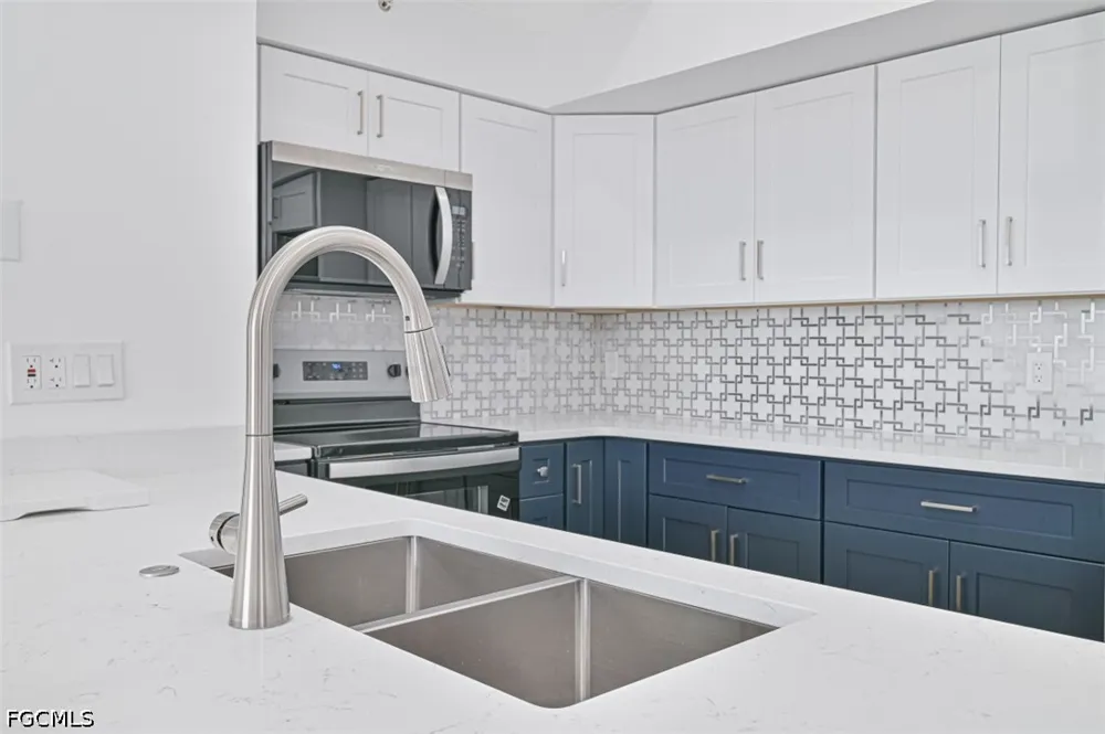 Eagle Ridge Drive #136 Fort Myers, FL 33912