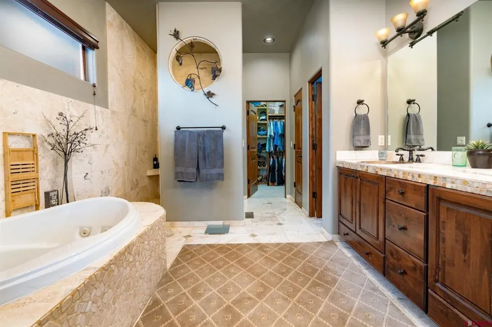 358 High Desert Road Grand Junction, CO 81507