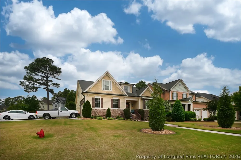 11 Skipping Pines Court Spring Lake, NC 28390