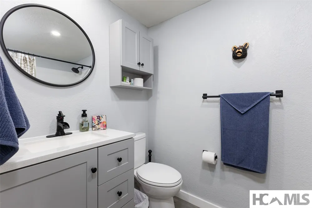26 Weasel Way Sapphire, NC 28774