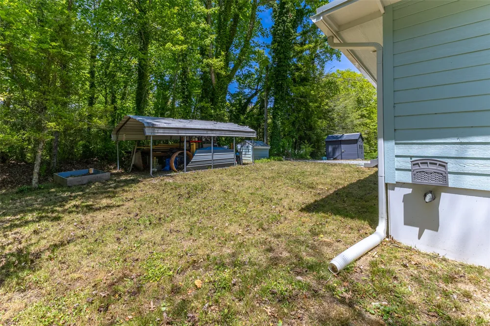 26 Weasel Way Sapphire, NC 28774
