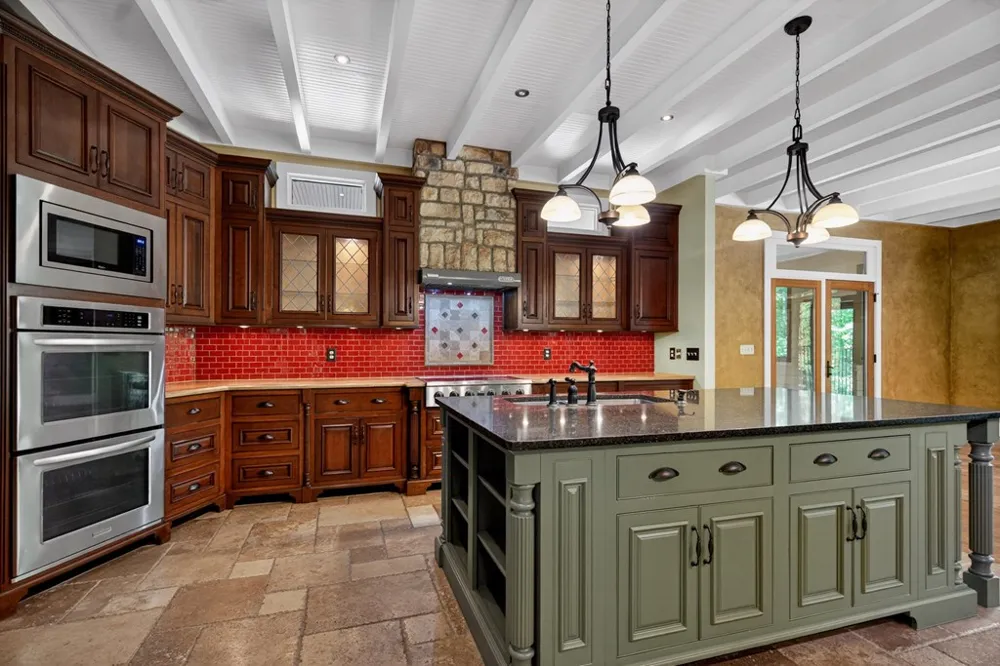 1154 Hunter Road Cataula, GA 31804