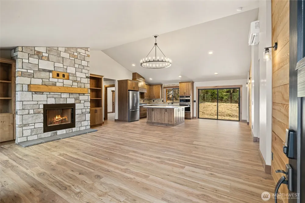 121 Bitterroot Lane Ronald, WA 98940
