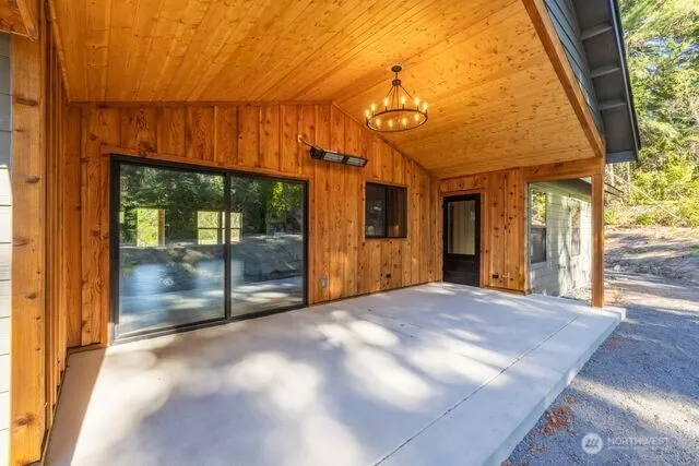 121 Bitterroot Lane Ronald, WA 98940