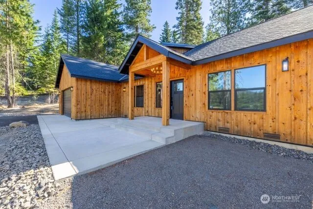 121 Bitterroot Lane Ronald, WA 98940