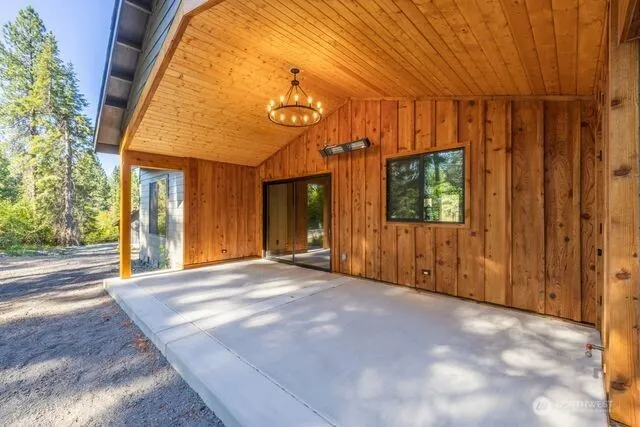 121 Bitterroot Lane Ronald, WA 98940