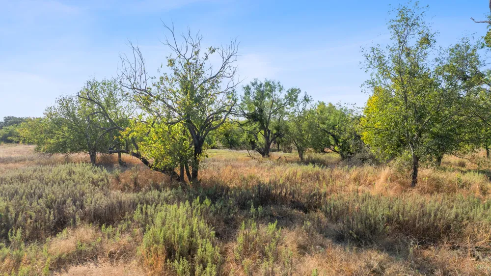 Village Ln Llano, TX 78643