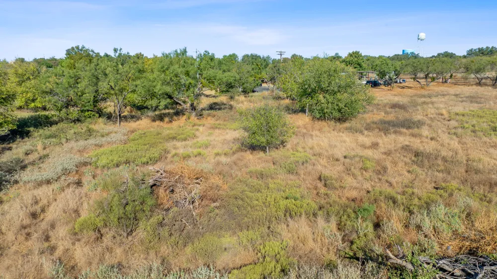 Village Ln Llano, TX 78643