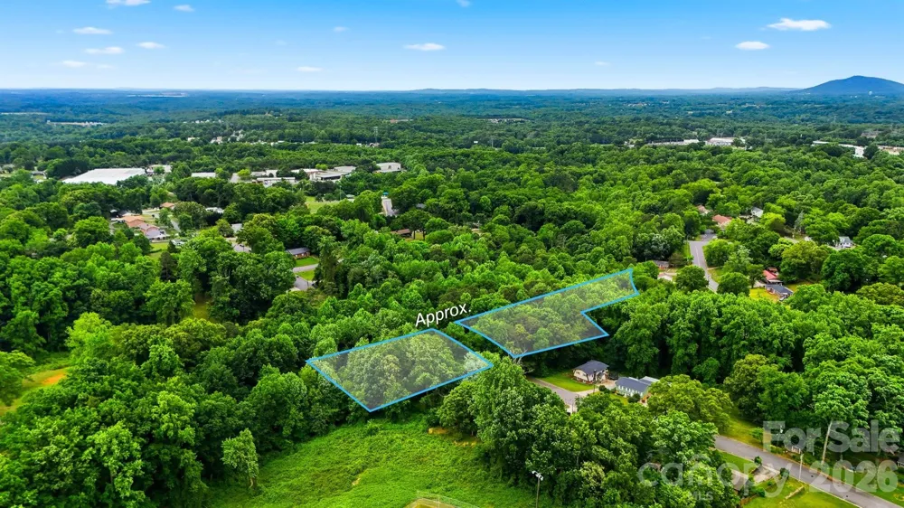 550 & 553 7th Street SE Hickory, NC 28602