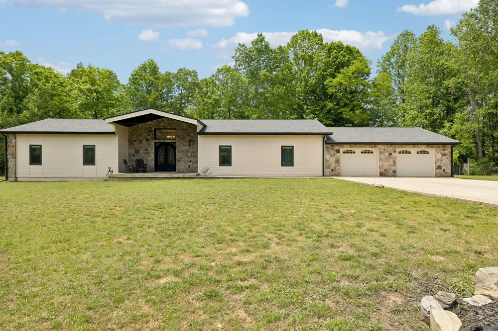 1500 Jackson Point Road Sewanee, TN 37375