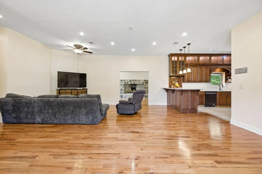 1500 Jackson Point Road Sewanee, TN 37375