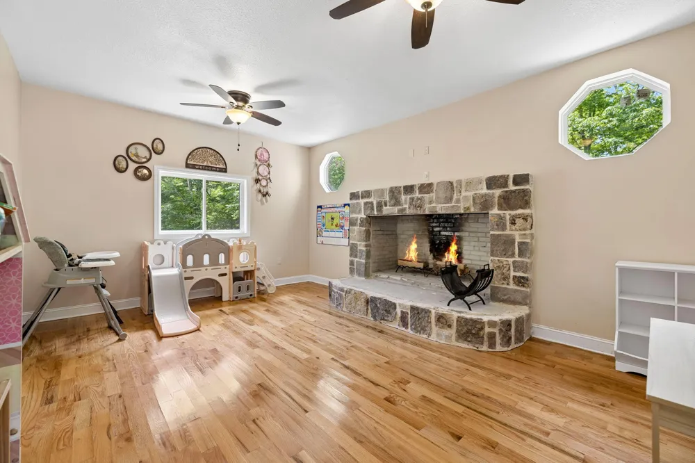 1500 Jackson Point Road Sewanee, TN 37375