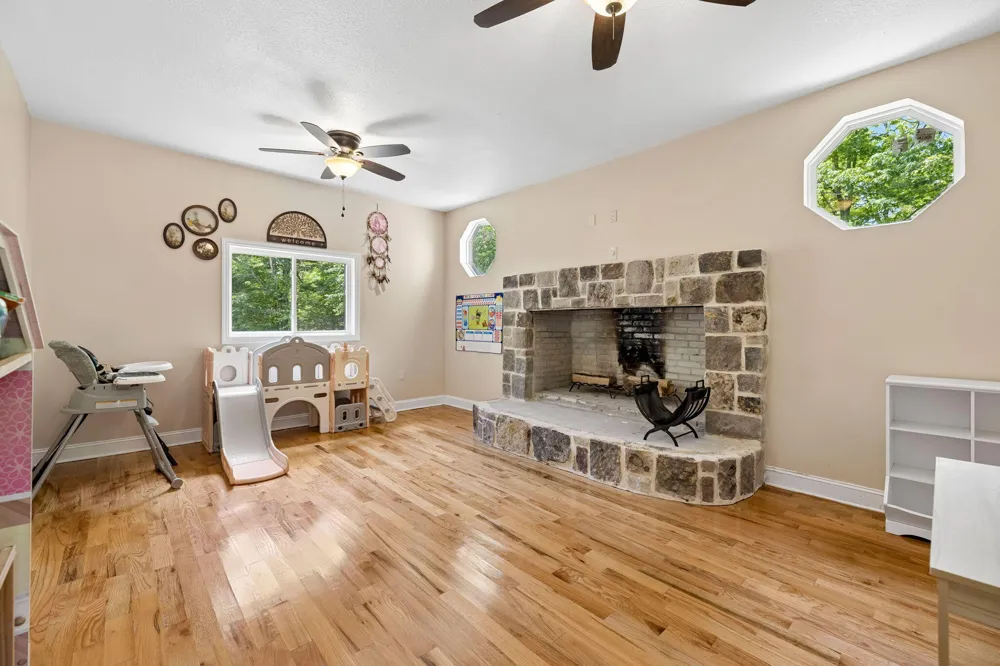 1500 Jackson Point Road Sewanee, TN 37375
