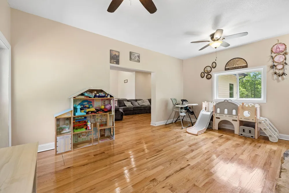 1500 Jackson Point Road Sewanee, TN 37375