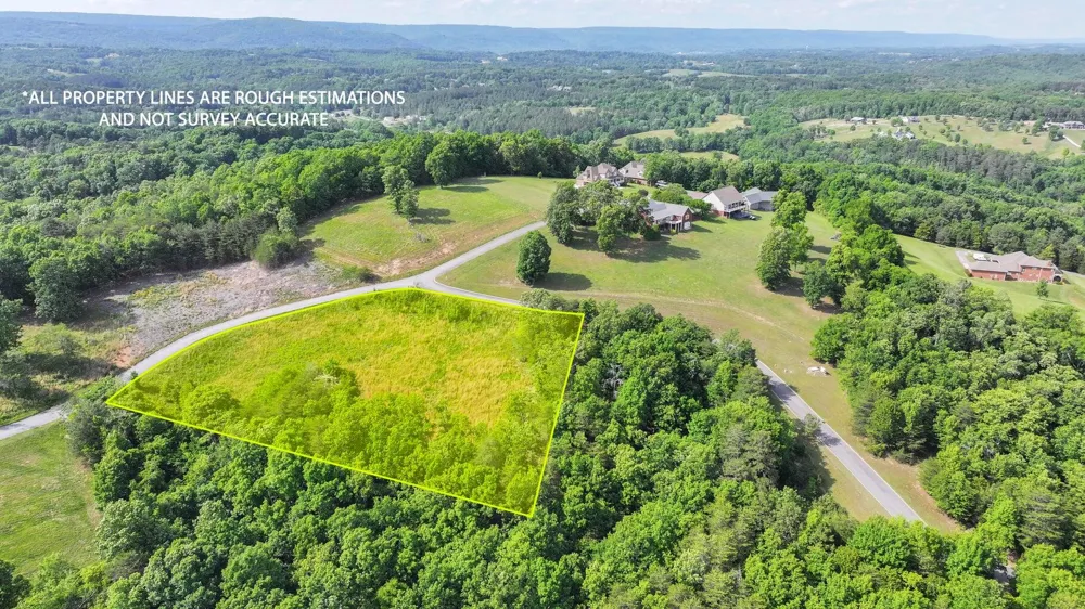 13 Riversound Drive Dayton, TN 37321