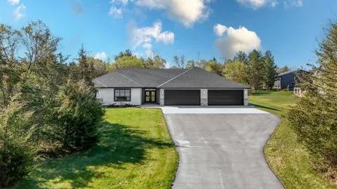 4777 Pine Point Road