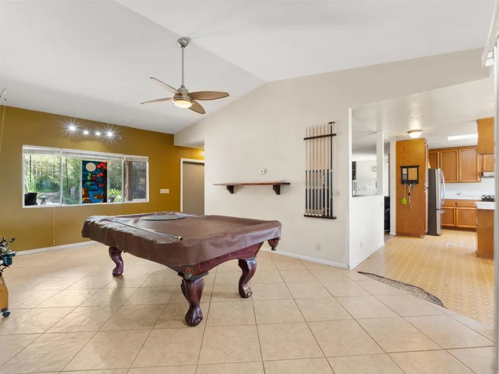 9549 Vista Aleta Valley Center, CA 92082