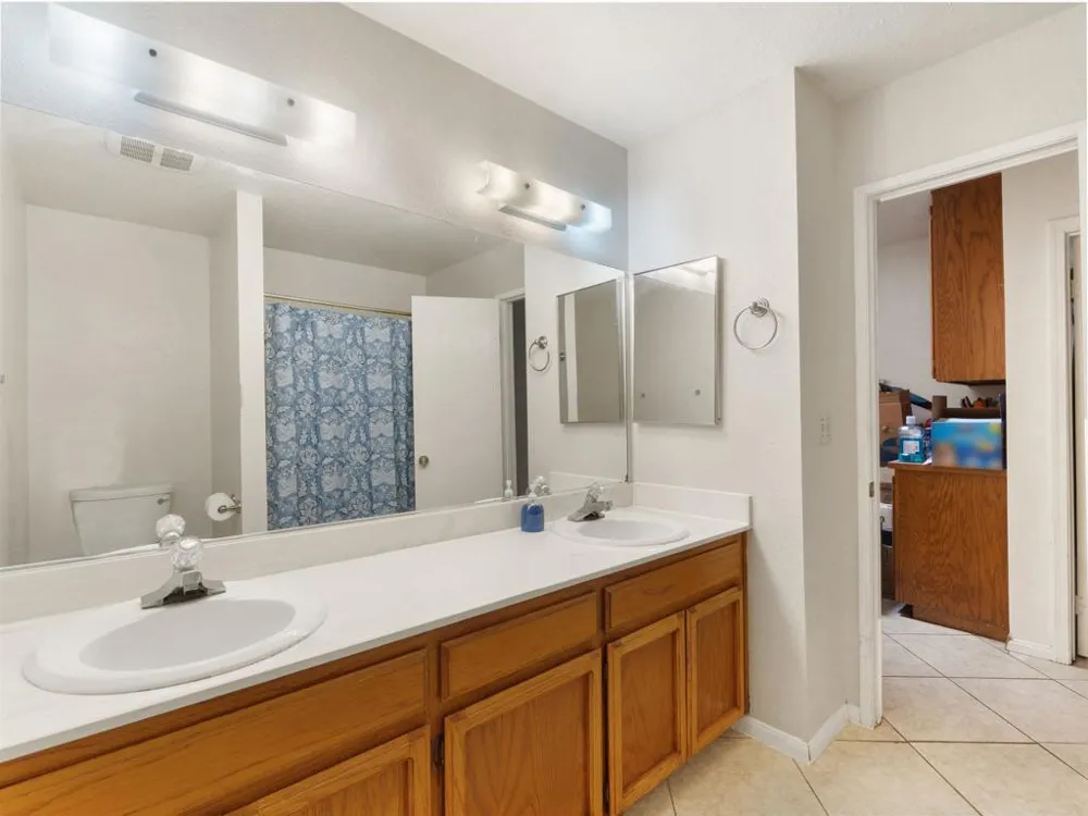 9549 Vista Aleta Valley Center, CA 92082