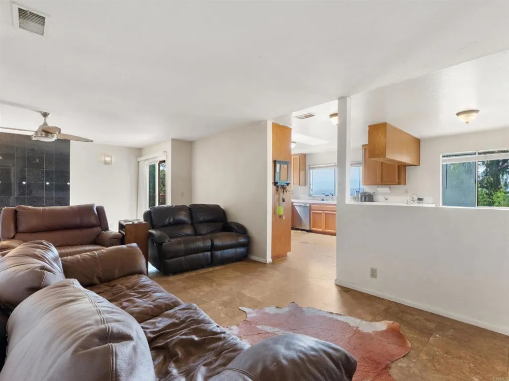 9549 Vista Aleta Valley Center, CA 92082