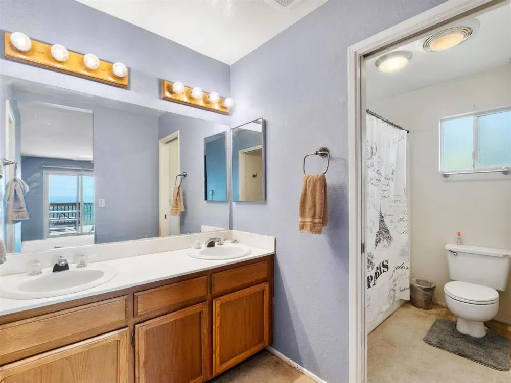 9549 Vista Aleta Valley Center, CA 92082