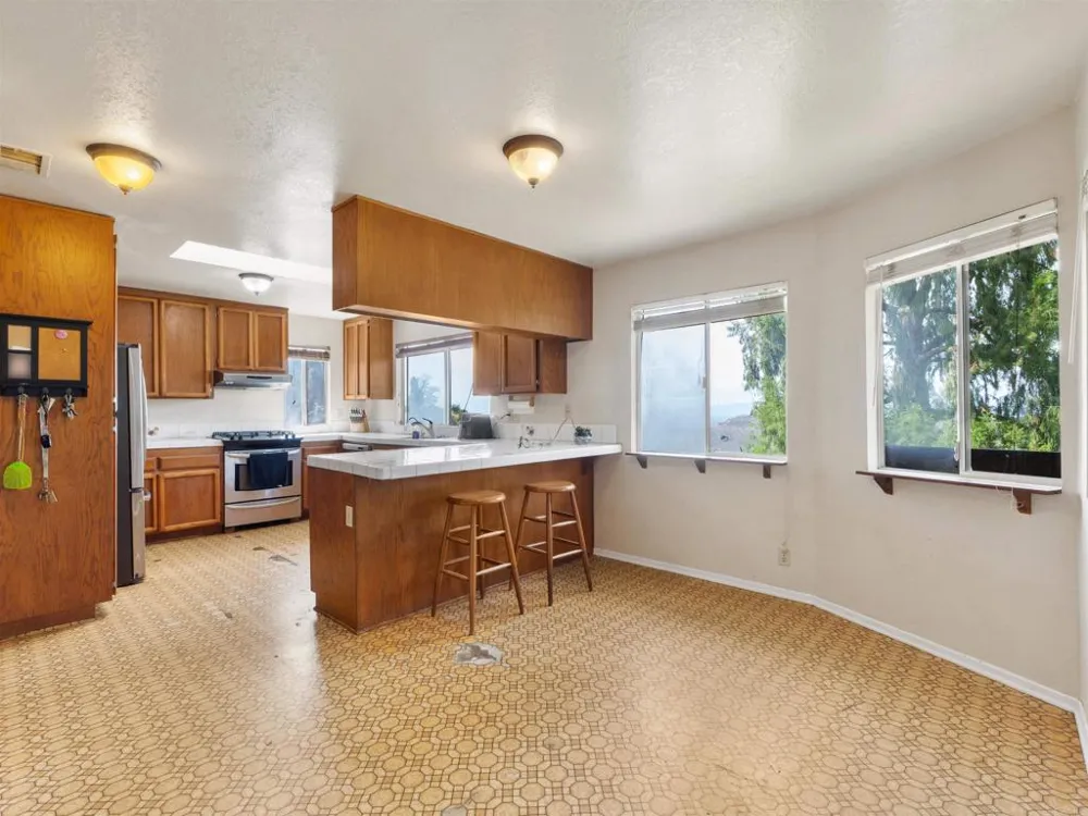 9549 Vista Aleta Valley Center, CA 92082