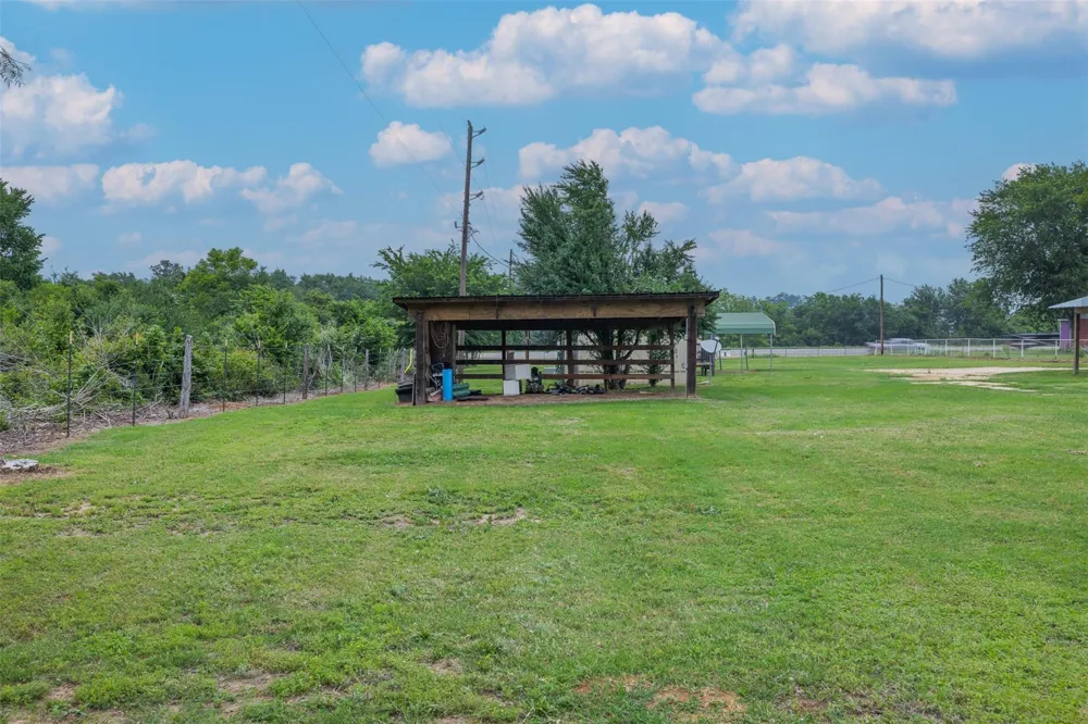 11846 Prairie Hill Drive Hearne, TX 77859