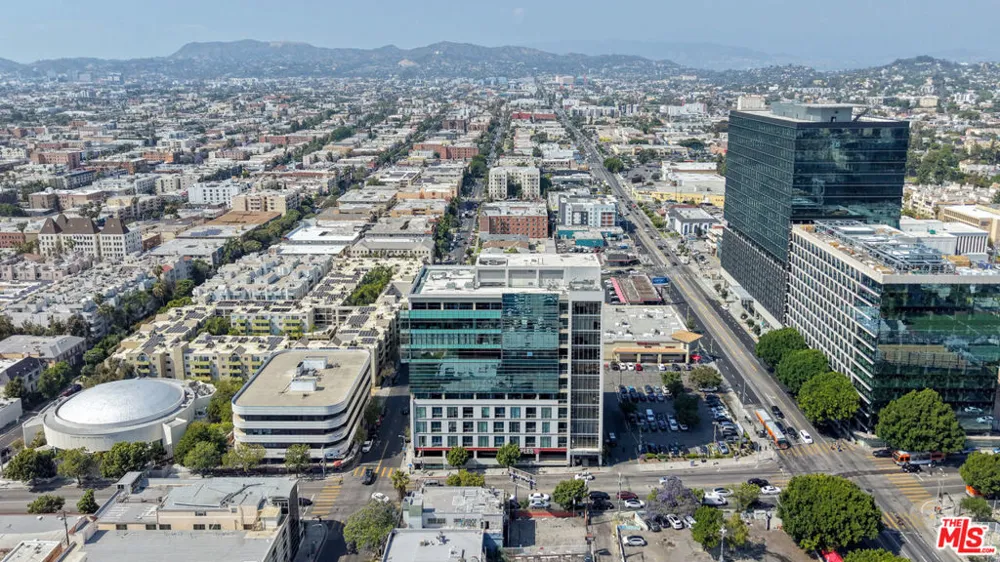 3223 W 6th Street #605 Los Angeles, CA 90020