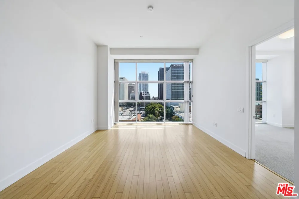 3223 W 6th Street #605 Los Angeles, CA 90020