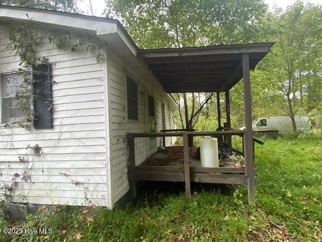 1433 Bell Town Road Williamston, NC 27892