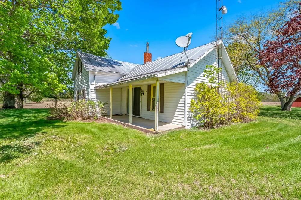 15791 Rice Road Camden Township, MI 49232