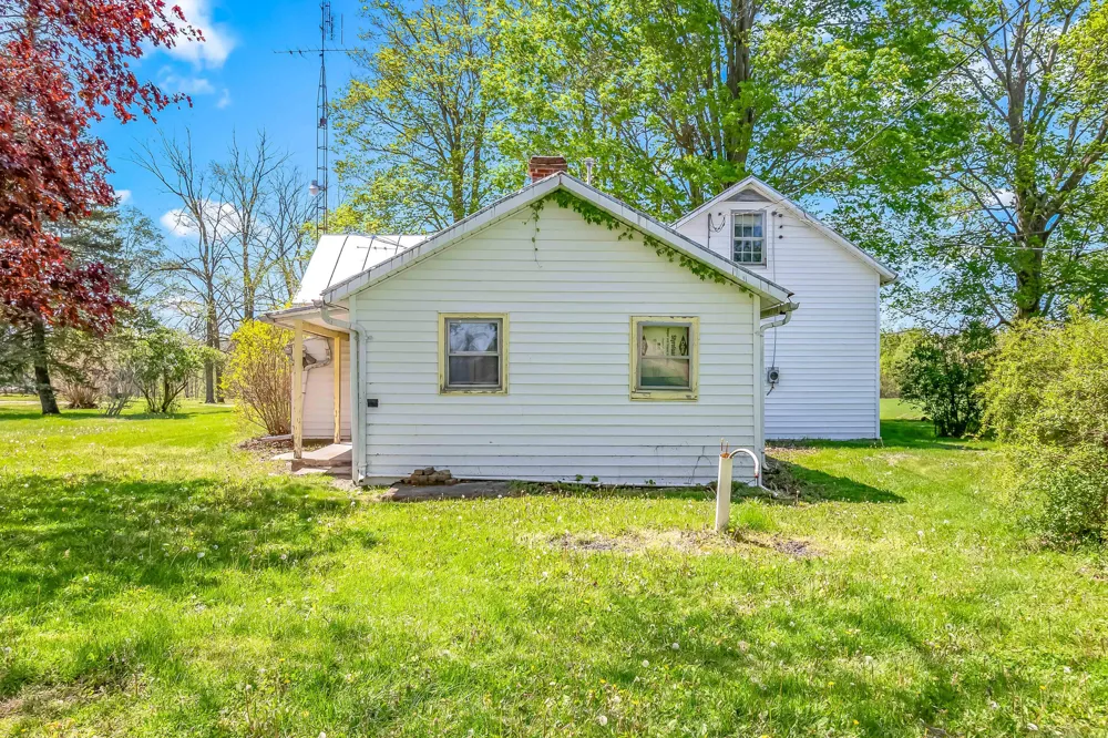 15791 Rice Road Camden Township, MI 49232