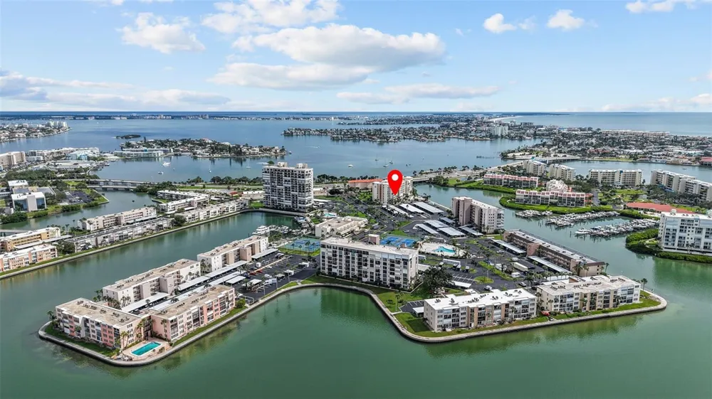 7400 SUN ISLAND DRIVE S #412 South Pasadena, FL 33707