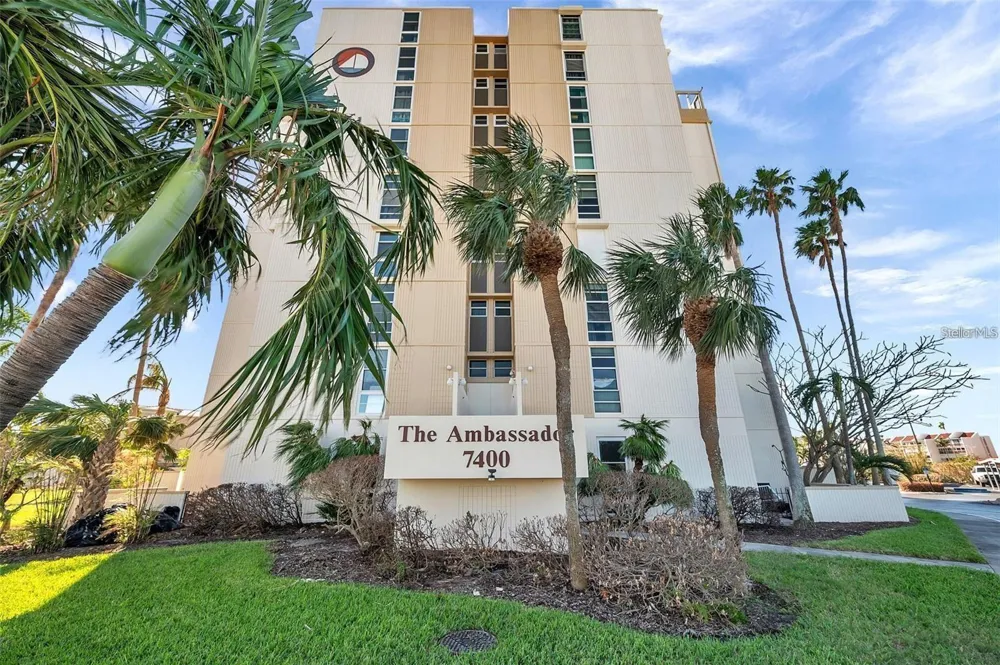 7400 SUN ISLAND DRIVE S #412 South Pasadena, FL 33707