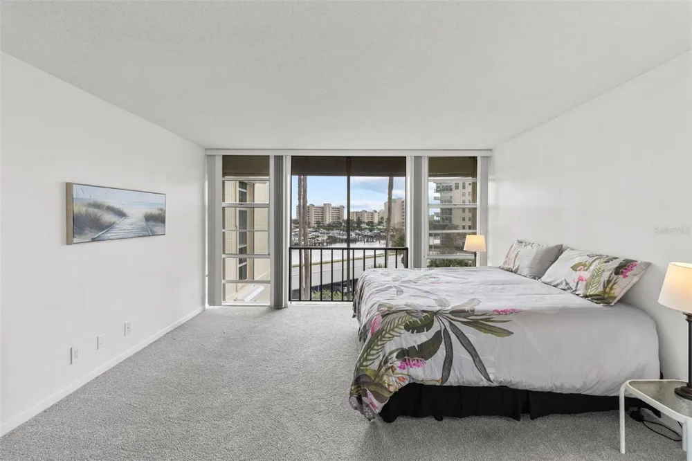 7400 SUN ISLAND DRIVE S #412 South Pasadena, FL 33707