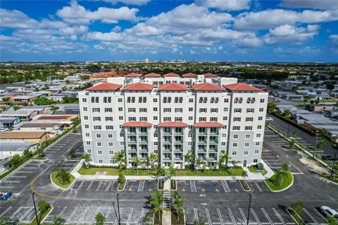 400 NW 112th Ave #828