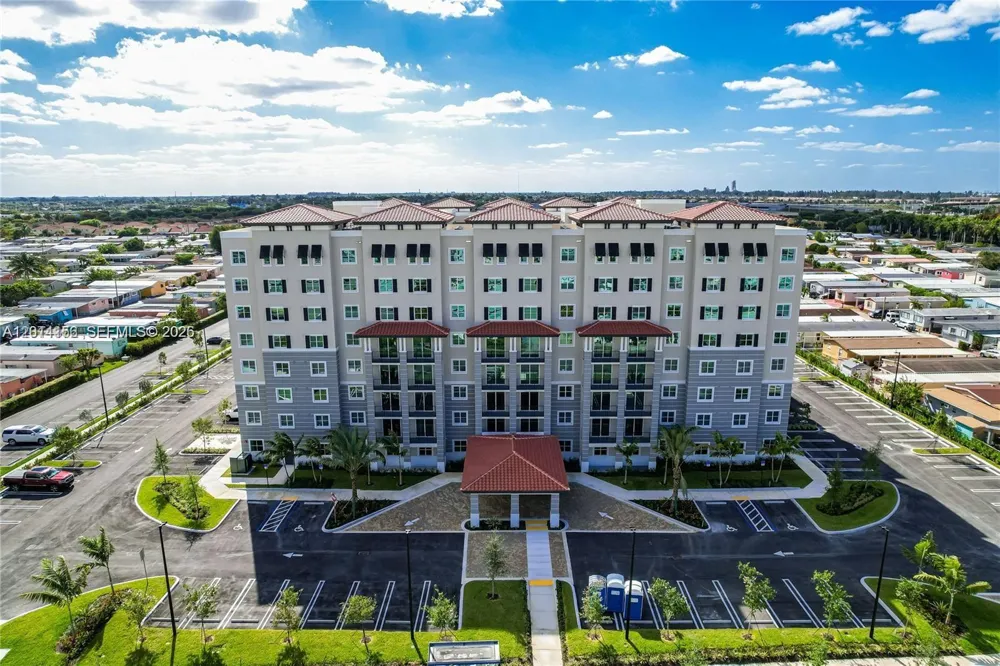 400 NW 112th Ave #828 Sweetwater, FL 33172