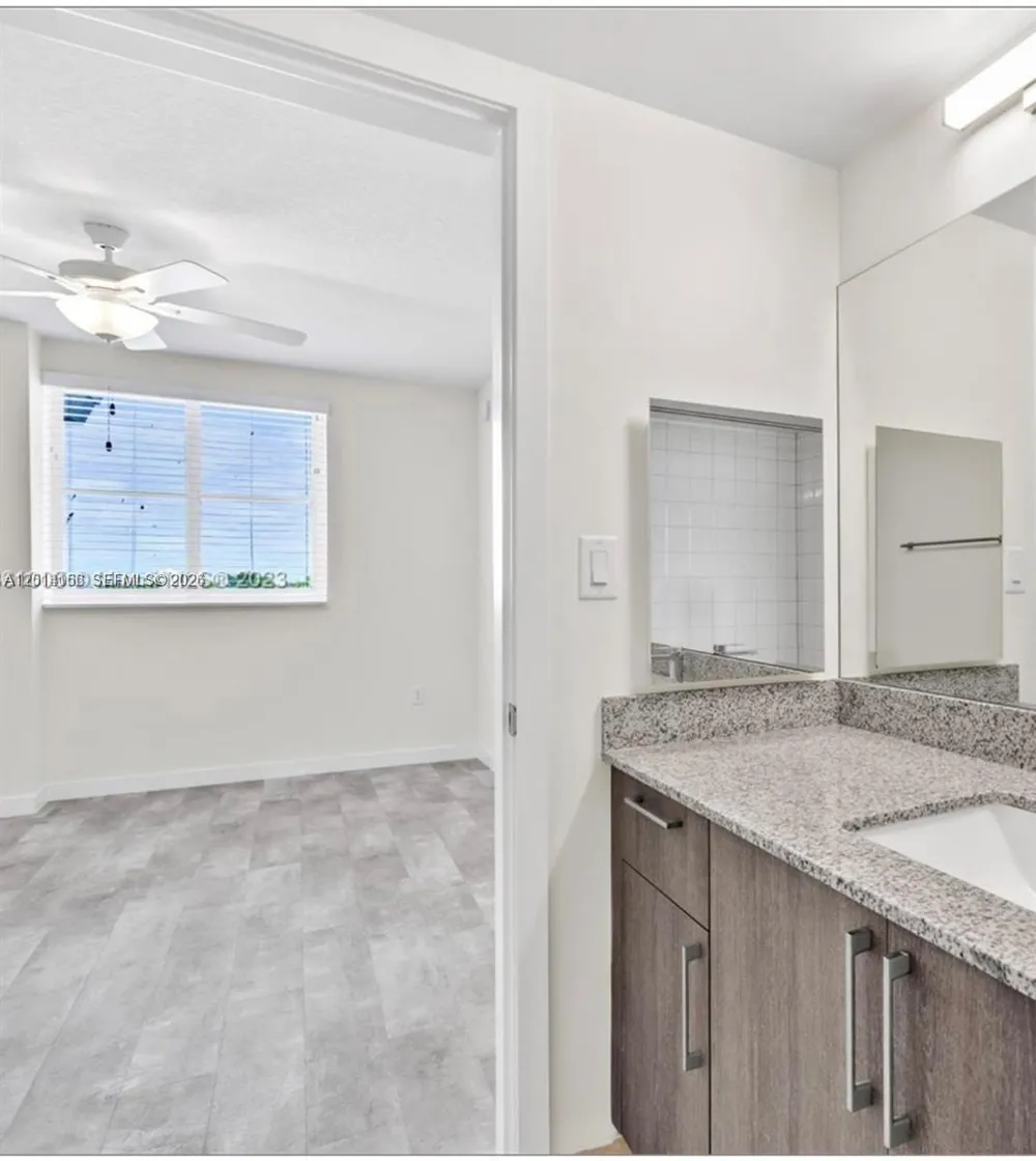 400 NW 112th Ave #828 Sweetwater, FL 33172