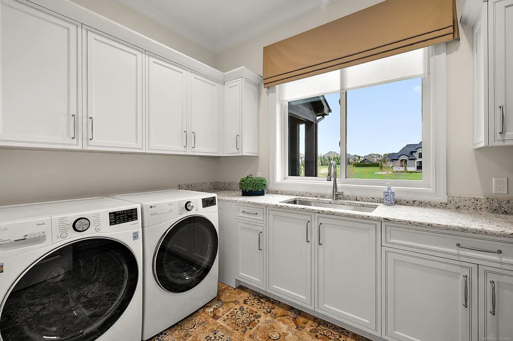61573 Cotswold Drive Washington Township, MI 48094