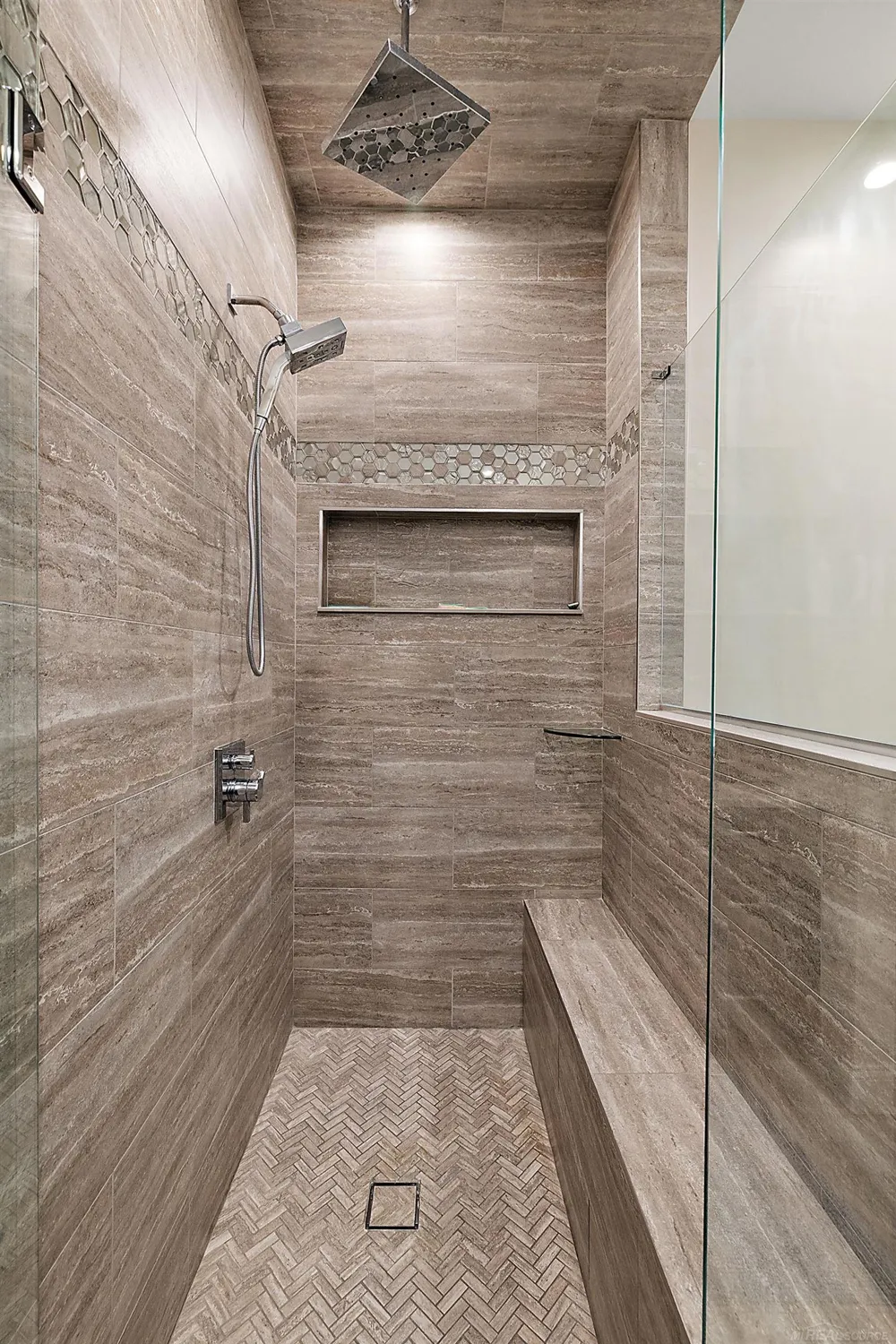 61573 Cotswold Drive Washington Township, MI 48094