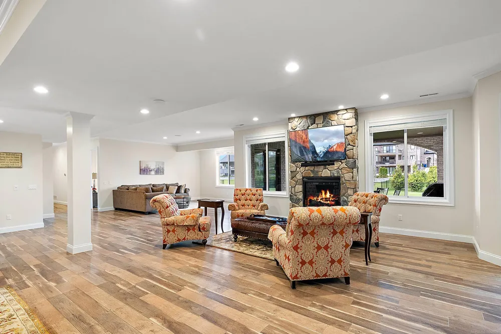 61573 Cotswold Drive Washington Township, MI 48094