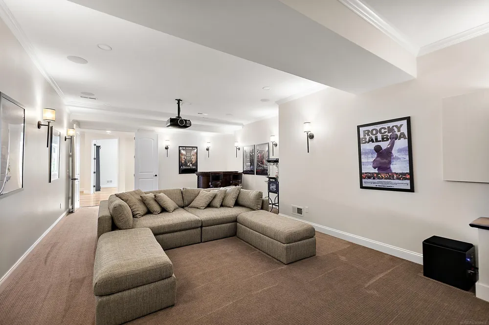 61573 Cotswold Drive Washington Township, MI 48094