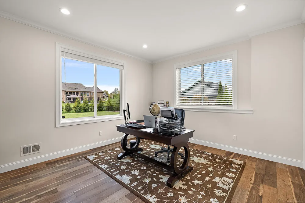 61573 Cotswold Drive Washington Township, MI 48094