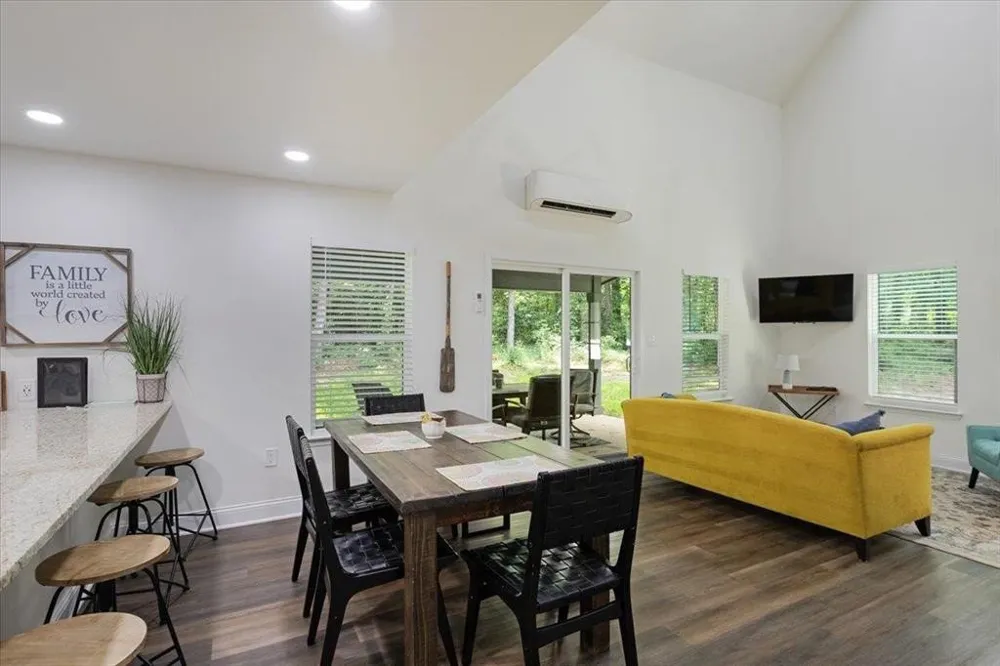 299 SOUTH SHORE DRIVE Daingerfield, TX 75668