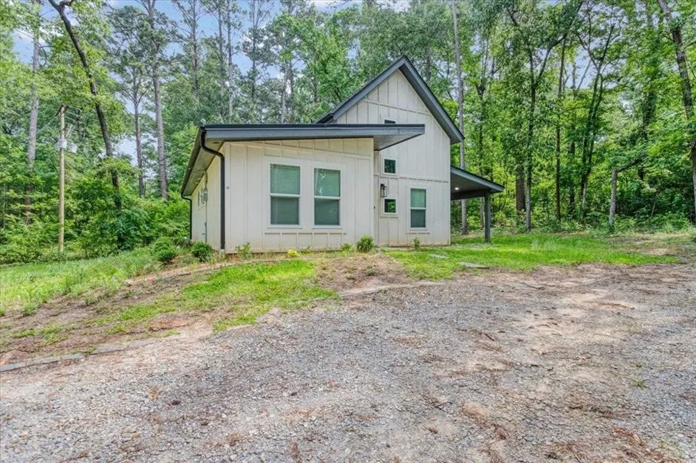 299 SOUTH SHORE DRIVE Daingerfield, TX 75668