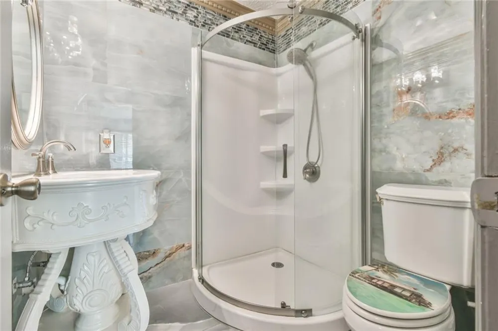 591 Rue Cezzan Lavonia, GA 30553